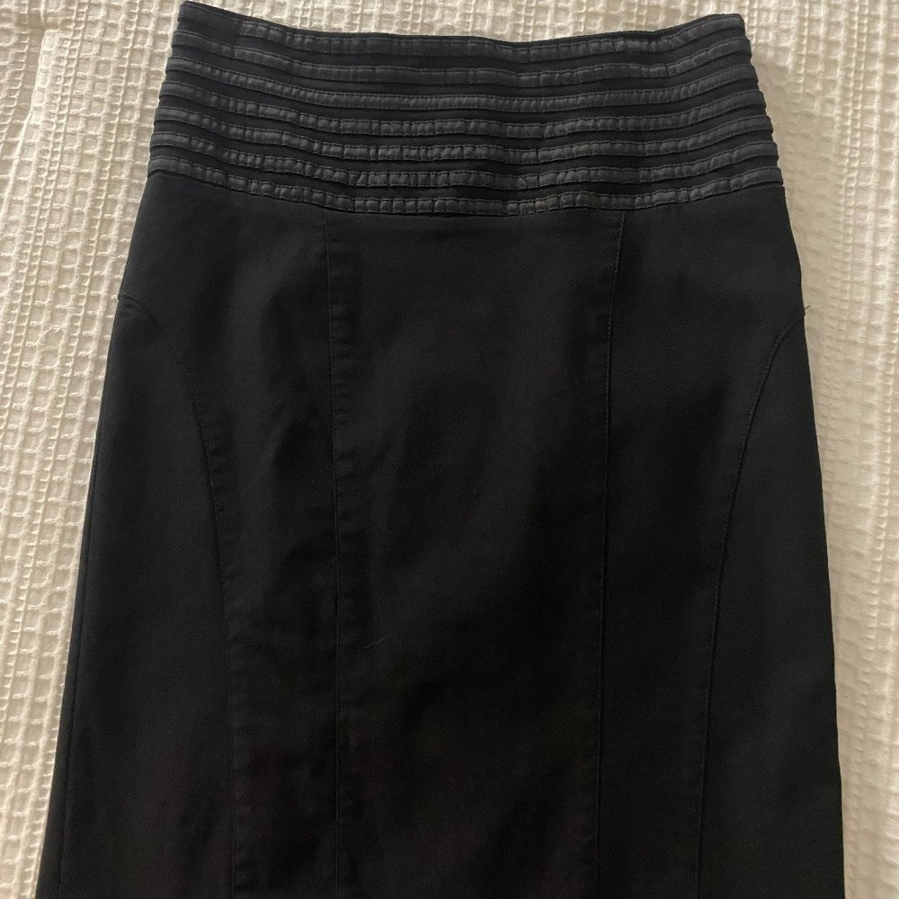 Black Bebe pencil skirt size 6